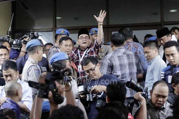 Ruhut Bilang Ribuan Advokat Ingin Dampingi Ahok, Waow! - JPNN.COM