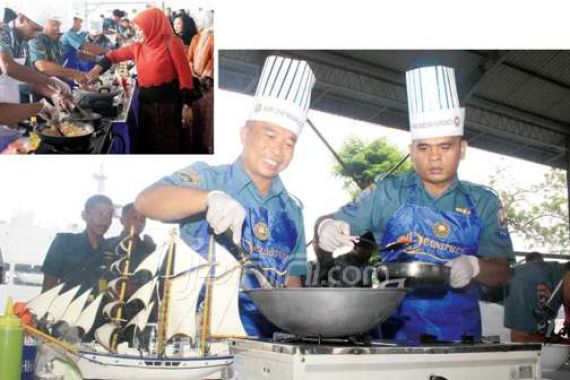 Tak Menang Perang tanpa Juru Masak - JPNN.COM