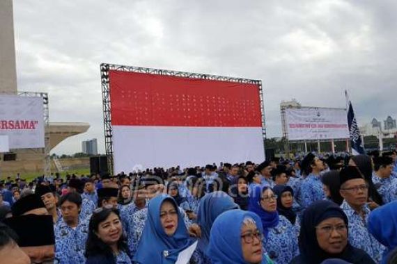 Pesan Jokowi di HUT ke-45 Korpri - JPNN.COM