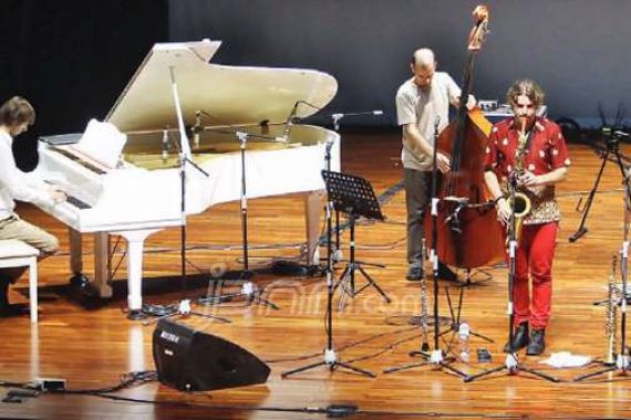 Konser Jazz Samy ThiÃ©bault Quartet, Musik Romantis Musisi - JPNN.COM