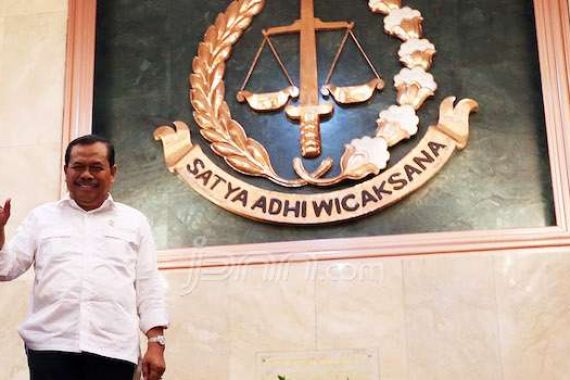 Pak Jokowi, Masih Yakin pada Kinerja M Prasetyo di Kejagung? - JPNN.COM