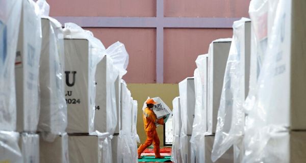 Ratusan Petugas KPPS Pemilu 2024 Meninggal Sementara Belasan Ribu Sakit - JPNN.com