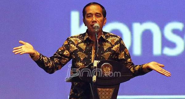 Jokowi Beberkan Penyebab Tarif Listrik Terus Melambung - JPNN.com