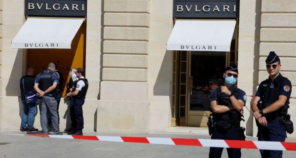 Trio Perampok Necis Gondol Perhiasan Rp 168 M dari Butik Bulgari - JPNN.com