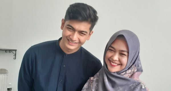 3 Berita Artis Terheboh: Ria Ricis Lebaran Tanpa Suami, Dewi Perssik ke Pakistan - JPNN.com