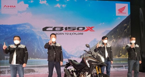 AHM Umumkan Harga Honda CB150X, Jangan Kaget, ya - JPNN.com