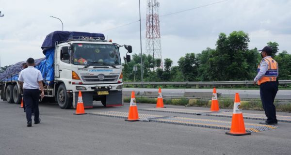 Kemenhub Terapkan Dua Sistem Ini, Truk ODOL Jangan Coba-Coba Membandel - JPNN.com