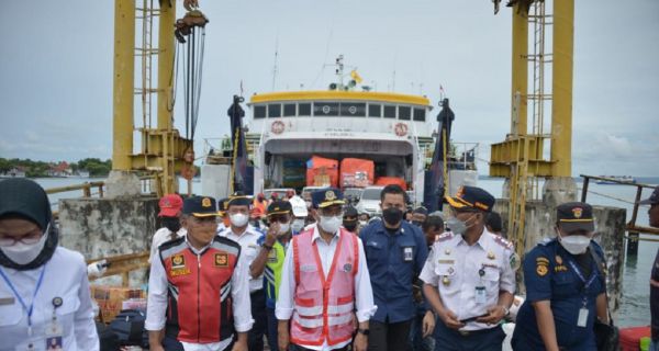 Menhub Apresiasi Kerja sama 3 Negara Penjaga Pantai dalam Mengatasi Pencemaran Minyak di Laut - JPNN.com