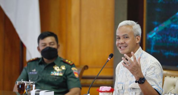 Ganjar Pranowo: Selama Libur Lebaran Ada 11,4 Juta Orang Masuk Jateng - JPNN.com