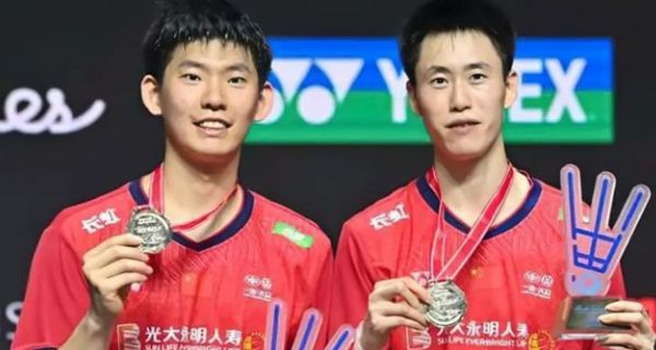 Liu Yu Chen/Ou Xuan Yi Rebut Gelar Terakhir di Indonesia Open 2022 - JPNN.com