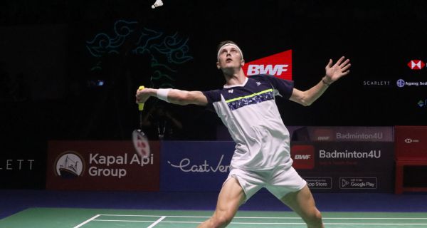 Viktor Axelsen Puncaki Daftar 10 Pebulu Tangkis Terkaya Musim Ini, Ada Wakil Indonesia? - JPNN.com