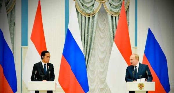 Gambarkan Pertemuan dengan Jokowi, Putin Pilih Kata Informatif - JPNN.com