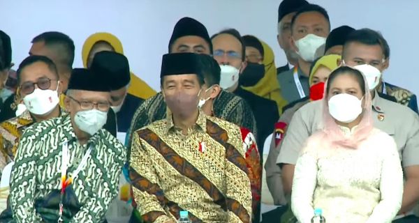 Muhammadiyah Harus Memperoleh Respek, Jokowi Pilih Tinggalkan KTT APEC - JPNN.com