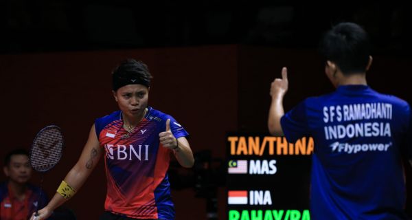 Jumlah Hadiah yang Didapat Apriyani/Fadia Setelah Menjuarai Hong Kong Open 2023 - JPNN.com