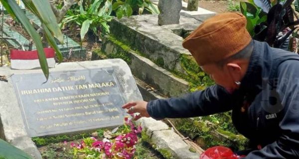 Ada Benda yang Hilang di Makam Pahlawan Tan Malaka, Gempar - JPNN.com