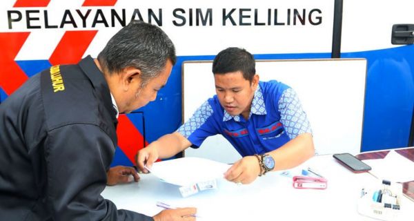 Akhir Pekan, Layanan SIM Keliling di Jakarta Tetap Buka - JPNN.com