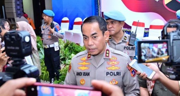 Irjen Andi Rian Minta Seluruh Kapolres Siapkan Kekuatan - JPNN.com