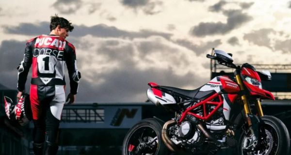 Ducati Hadirkan 2 Paket Aksesori Untuk Hypermotard 950 - JPNN.com