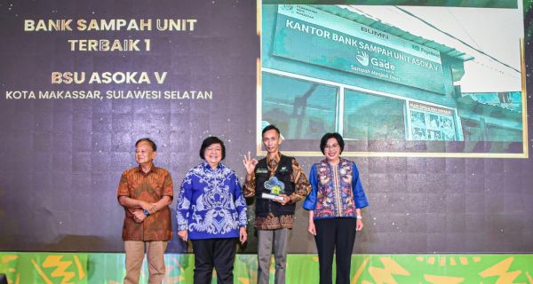 Bank Sampah Binaan Pegadaian di Kota Makassar Raih Penghargaan dari KLHK - JPNN.com