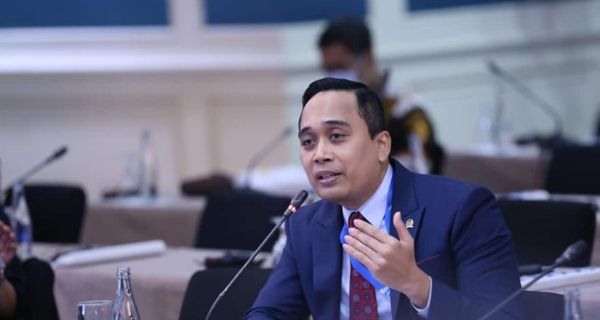 Putu Rudana: Sidang Umum ke-44 AIPA Bahas Kesejahteraan Masyarakat & Lingkungan - JPNN.com