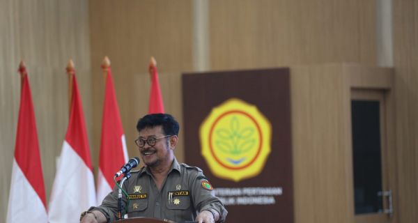 Pelaku Produsen Pestisida Merasa Pelayanan Kementan Sudah Transparan - JPNN.com