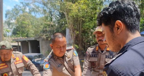 Gelar Operasi Gabungan, Bea Cukai Tindak Ratusan Ribu Batang Rokok Ilegal - JPNN.com