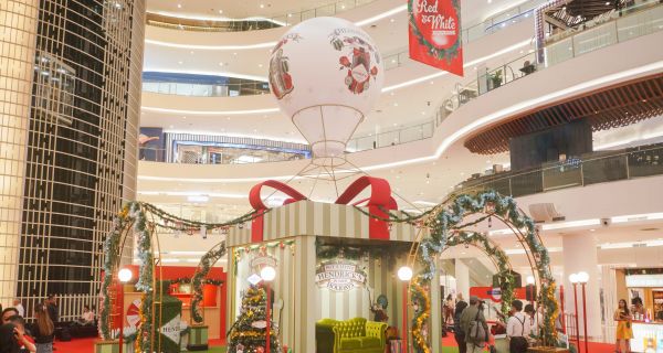 Sambut Liburan Akhir Tahun, Hendrick’s Festive Wonderland Sukses Digelar - JPNN.com