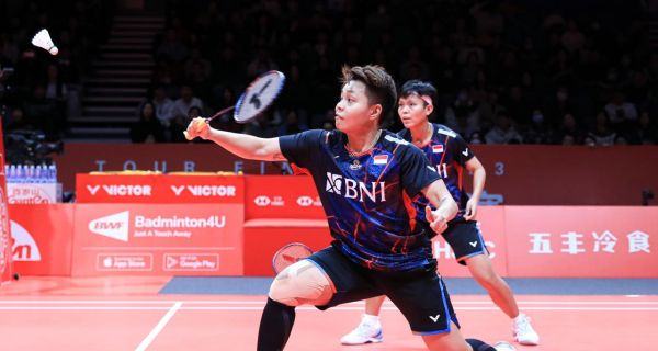 Apriyani/Fadia Angkat Koper di Fase Grup BWF World Tour Finals 2023 - JPNN.com