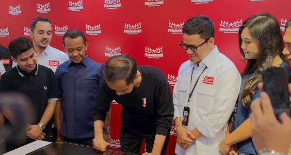 Diresmikan Jokowi, Padang Payakumbuah jadi Tempat Makan Siang Favorit di Menteng - JPNN.com