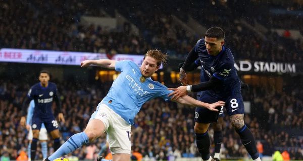 Liverpool & Arsenal Berpesta Gol, Manchester City Gigit Jari - JPNN.com