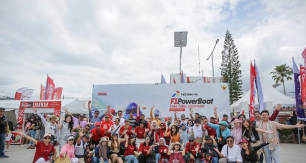 Asuransi Sinar Mas Menggelar Agency Tour Contest F1 PowerBoat Danau Toba - JPNN.com