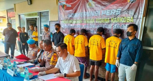 Tumpukan Narkoba Ganja Itu Seharga Rp 200 Juta, Dijual kepada Pelajar & Mahasiswa - JPNN.com