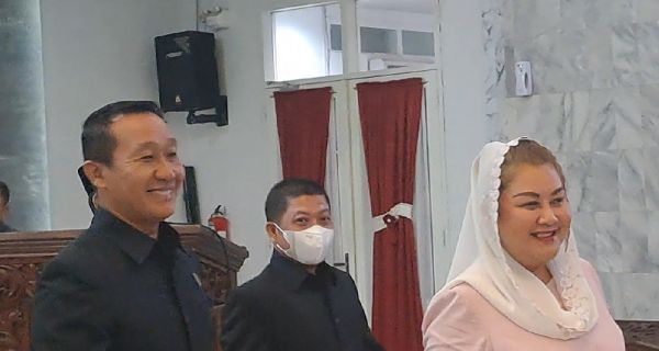 Seusai Kantornya Digeledah KPK, Mbak Ita Hadir Rapat Paripurna - JPNN.com