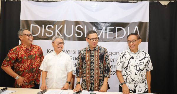 Pengusaha dan Industri Kreatif Menolak Aturan Zonasi Iklan Rokok - JPNN.com