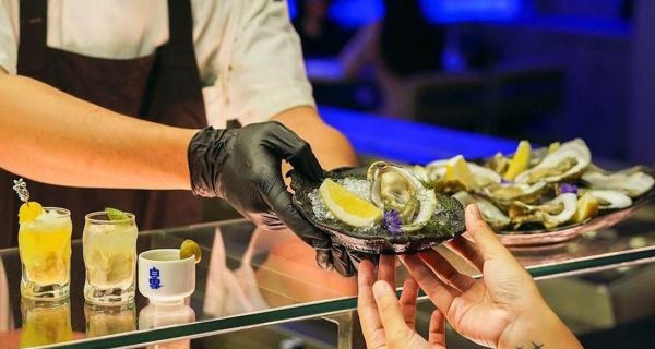 Kolaborasi Oyster Dealer Ashta & Nonna Bona Sajikan Pesona Kuliner Laut - JPNN.com