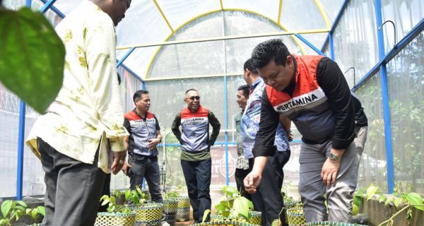 Pertamina Patra Niaga SHAFTHI Luncurkan Greenhouse Sirih - JPNN.com