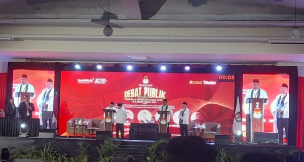 Debat Pilkada Sukabumi, 2 Cabup Berjanji Hilangkan Bunga Pinjaman UMKM - JPNN.com