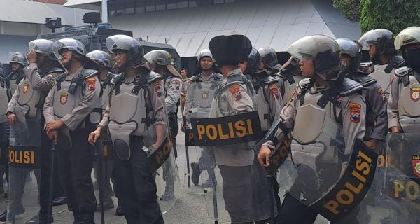 522 Polisi Dikerahkan Untuk Kawal Debat Perdana Pilgub Jateng - JPNN.com