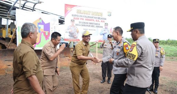 Dukung Program Ketahanan Pangan, Irjen Winarto Tinjau Lahan Pertanian di Tanah Laut - JPNN.com