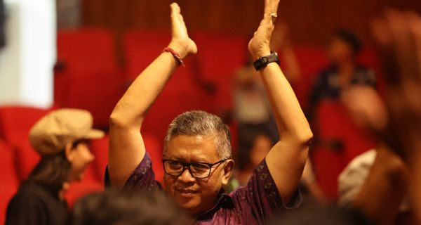 Ditetapkan Tersangka oleh KPK, Sekjen PDIP Merespons Pertama Kali, Ada Kata Jangan Takut - JPNN.com