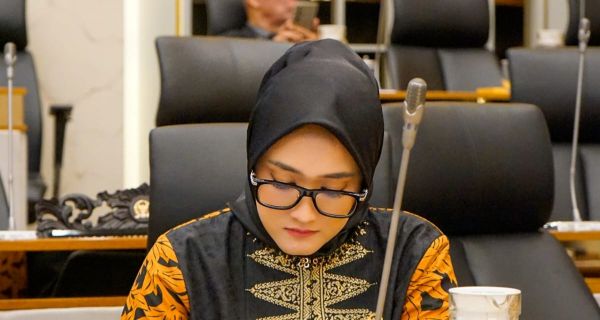 Rapat Bareng Kepala Baratin, Anggota Komisi IV Singgung Pengawasan Berbasis AI - JPNN.com