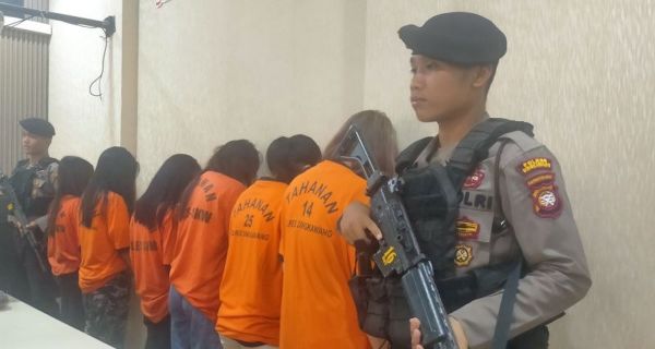 6 Perempuan di Singkawang Terlibat Judi Online, Langsung Digulung Polisi - JPNN.com