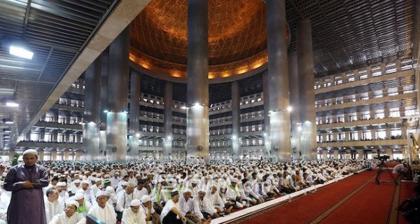 Ramadan Datang, Semoga Teroris Hilang dan Masyarakat Tenang - JPNN.com