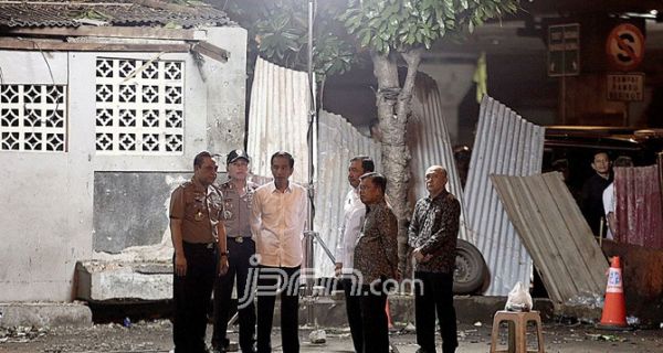 Inilah Tema Menonjol soal Bom Kampung Melayu di Kalangan Netizen - JPNN.com