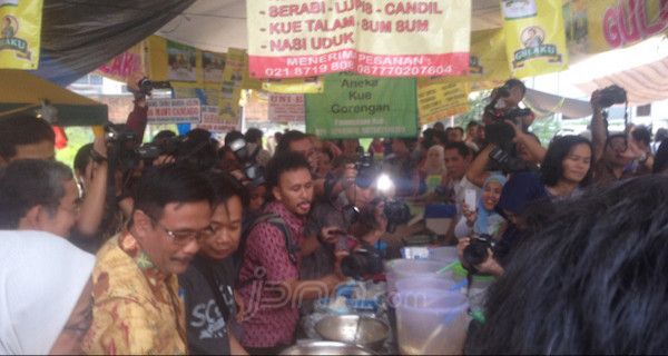 Djarot Pastikan Makanan dan Takjil di Jakarta Sehat - JPNN.com