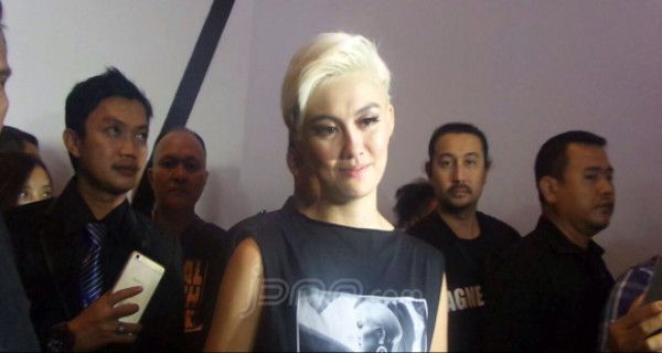 Long As I Get Paid jadi Trending, Agnez Mo: Puji Tuhan - JPNN.com