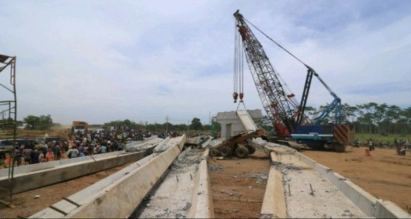 Semoga Pekerja Korban Girder Maut Tol Paspro Jadi Syuhada - JPNN.com