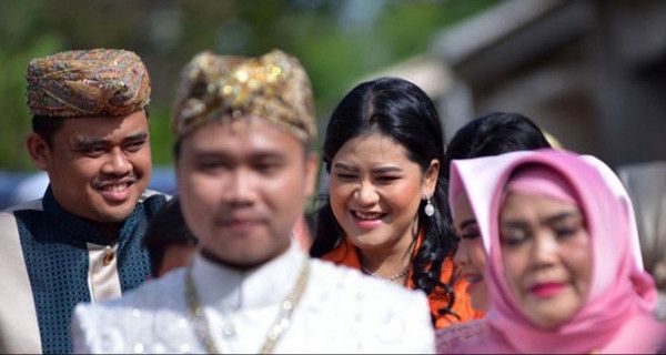 Senyum Manis Kahiyang Ayu Bikin Warga Gagal Fokus - JPNN.com