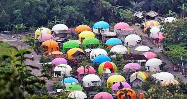 Sensasi Omah Domes Pelangi dari Atas Bukit Teletubbis - JPNN.com