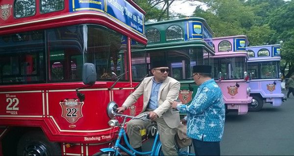 Bus Bandros Tambah Banyak, Liburan di Bandung Makin Asyik - JPNN.com